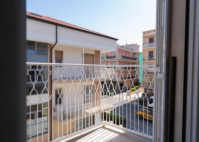 Olivette Meraviglia A 200m Dal Mare-free Parking *