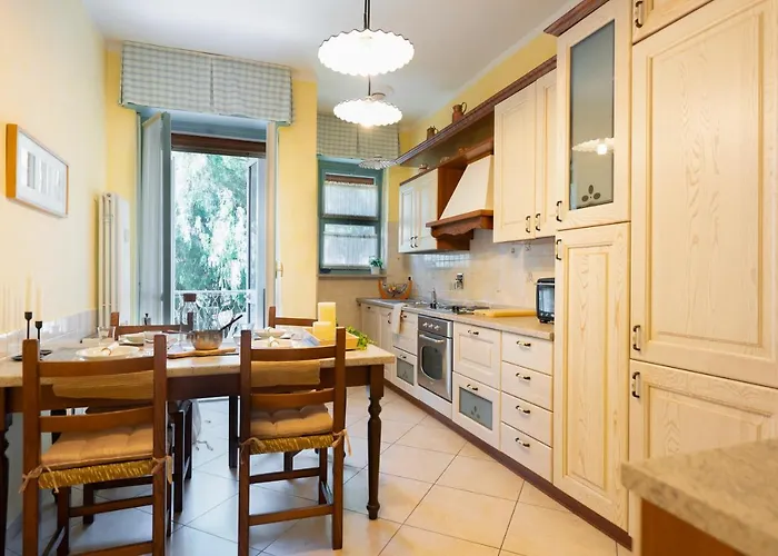 Olivette Meraviglia A 200m Dal Mare-free Parking Appartement